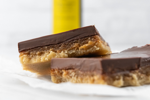 Healthy Twix Bars