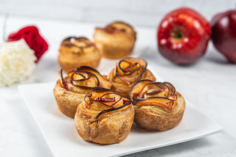 Valentine’s Apple Roses