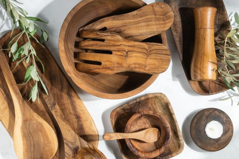 Olive Wood: From Pruning Waste to Artisan Pieces